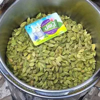 عرقیات خانگی