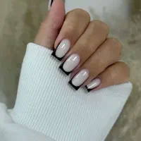جشنواره کاشت ناخن و اموزش