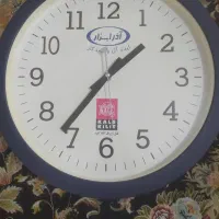 ساعت دیواری سالم بدون کوچکترین ایرادی