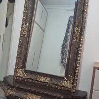آینه و کنسول