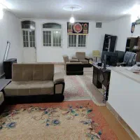 خونه دوطبقه هم کف وطبقه بالا