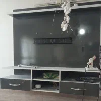 میز تلویزیون دیواری