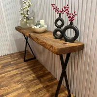 کنسول چوبی کاملا تمیز