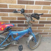 دوچرخه 12 کمکی هاشم هست. سالم