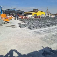 استخدام جدول زن موزائیک زن کارگرساده ایرانی واتباع