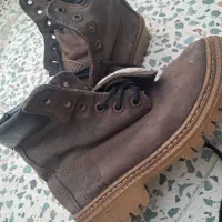 پوتین|کیف، کفش، کمربند|سامان, |دیوار