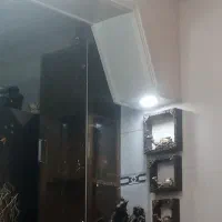 ویترین  و مجسمه، باکس