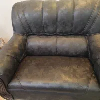 مبلمان چرم در حد نو|مبلمان خانگی و میز عسلی|تهران, جنت‌آباد شمالی|دیوار