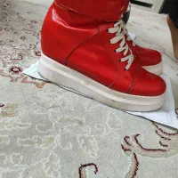 کیف و کفش قرمز