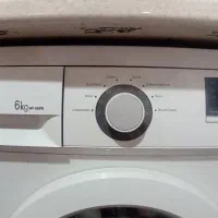 ماشین. لباس شویی در حد نو