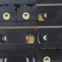 خدمات تبدیل نوار ویدیویی (vhs)به دی‌وی‌دی و فلاش