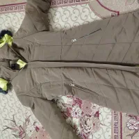 کاپشن دخترانه نو سایز 40 تا 42 اندازه میشه