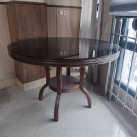 میز ناهارخوری نو مارک‌ آوین