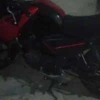 موتور اپاچی مدل ۹۳ قرمز مشکی