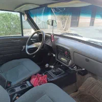 پیکان ۷۸|خودرو کلاسیک|اندیشه, اندیشه فاز ۴|دیوار