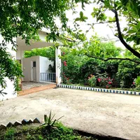 اجاره روزانه ویلا باغ بسیار تمیز واقع در آمل