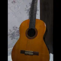 گیتار یاماها C-45 همراه کیف پایه دستگاه تیونر و...