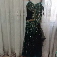 لباس مجلسی|لباس|قم, شهر قائم|دیوار