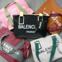 کیف دانشجویی|کیف، کفش، کمربند|اراک, |دیوار