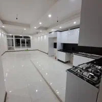 واحد100متری-درخیابان-دوم-کوچه-8متری-فول-امکانات