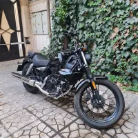 هیوسانگ آکویلا آکوئیلا ۱۴۰۲ در حد صفر مشکی هارلی|موتورسیکلت|تهران, نیروی هوایی (پیروزی)|دیوار