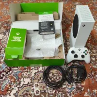 Xbox series S 512 با بازی