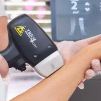 لیزر موهای زائد و خدمات زیبایی