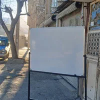 وایت برد پایه دار