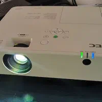 ویدیو پروژکتور با لامپ اورجینال با یکسال گارانتی|تلویزیون و پروژکتور|تهران, باغ فردوس|دیوار