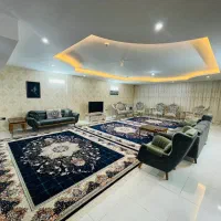 آپارتمان ۱۶۰سنددار سه خواب_فول امکانات_نزدیک حرم