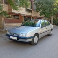 پژو 405 مدل 89 داخل کرم درحد