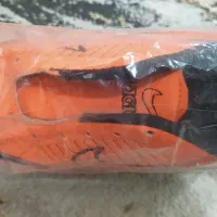 یک عدد کفش ودوعددلباس ورزشی پسرانه نوبفروش میرسد|کفش و لباس بچه|بندر امام خمینی, |دیوار