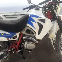 معاوضه موتورتریل پیشرو ۲۰۰زیپ مدل ۸۴