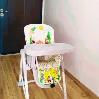 صندلی غذا کودک آکبند|تخت و صندلی بچه|رشت, رودبارتان|دیوار