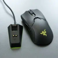 موس گیمینگ Razer Viper Ultimate با پایه شارژر RGB