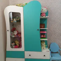 تخت و کمد کودک