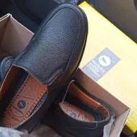 کفش کار اداری|کیف، کفش، کمربند|الوند, |دیوار