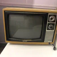 تلویزیون قدیمی نوستالژی