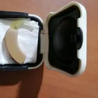 2عدد سمعک شنوایی سنجی.