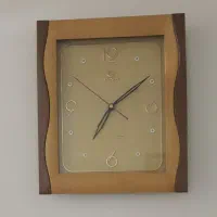 ساعت دیواری