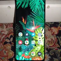 غول گوشی استوک، اوپوو رنو ۳