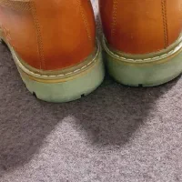 بوت   (کاترپیلار)  نو ..نو سایز  ۴۳|کیف، کفش، کمربند|پرند, فاز ۴|دیوار