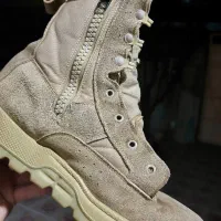 کفش/ پوتین نظامی/کوهنوردی|کیف، کفش، کمربند|بانه, |دیوار