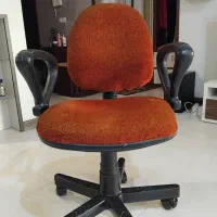 صندلی گردون سالم و بدون جک