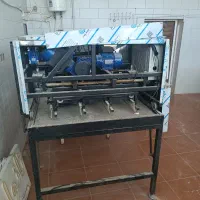 دستگاه ناخن زن