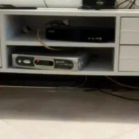 زیر تلویزیون