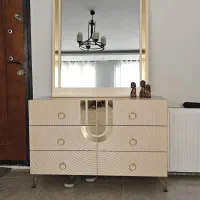 میز ارایش و آینه