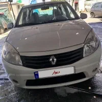 رنو ساندرو اتوماتیک