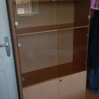 کمد و کتابخانه