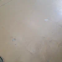 زمین لب جاده تهران